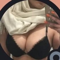 Layla 🌹's profile picture