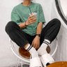 L's profile picture