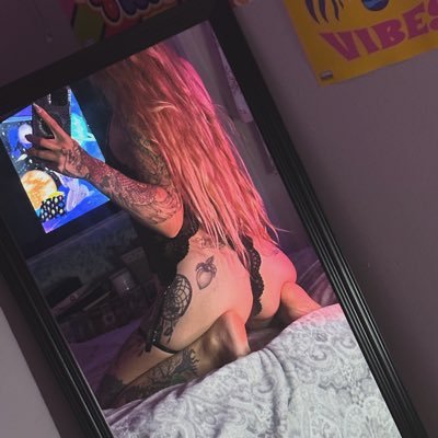 CallHerSally99's profile picture