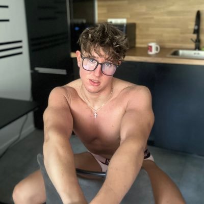 chrislevi_cb's profile picture