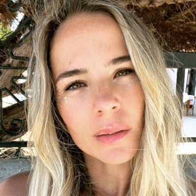 Zeynepbirharika's profile picture
