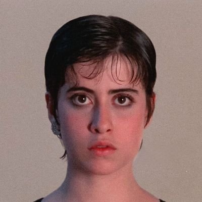 j̶ ̶u̶ ̶l̶ ̶i̶ ̶a̶ ='s profile picture