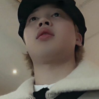 mila VA A VER A BTS 🇦🇷☀️'s profile picture