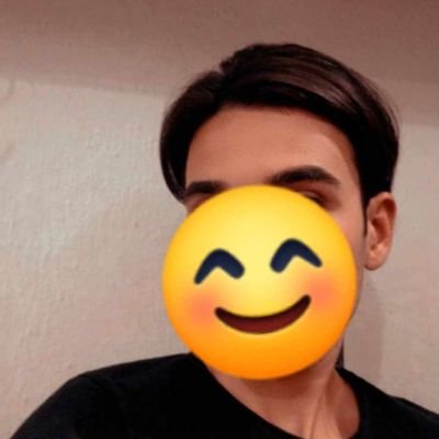 卄's profile picture