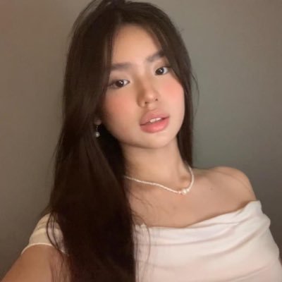 yina's profile picture