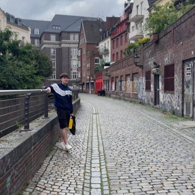 Cam🏴🇱🇺's profile picture