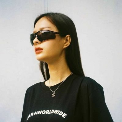 chichaerya's profile picture