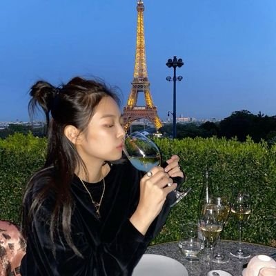 ash's profile picture
