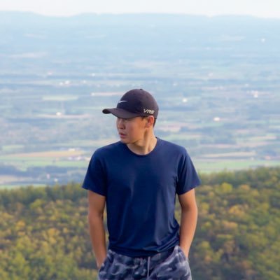 g_magnai's profile picture