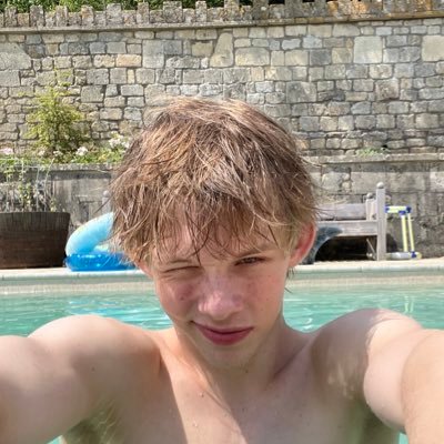 tiishue's profile picture
