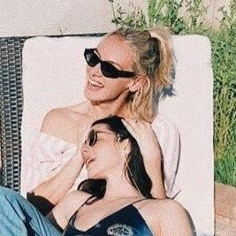 nat.'s profile picture
