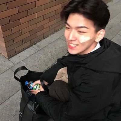 AshleyGold37675's profile picture