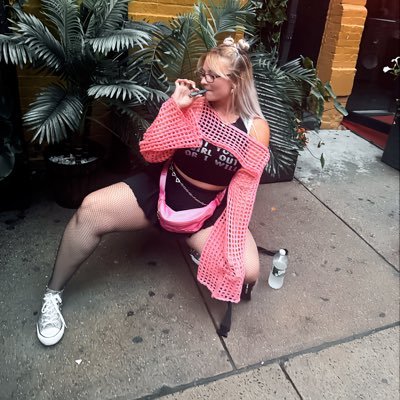 lizzifrmthebloc's profile picture