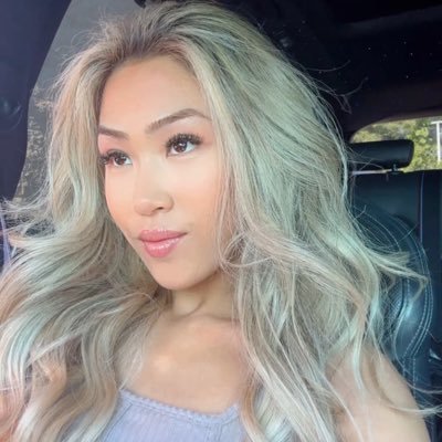 angel eyes's profile picture