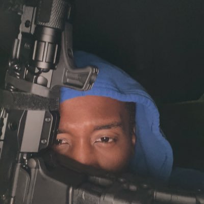 yungzoe_1's profile picture
