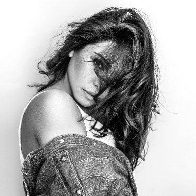 Sherinthesinger's profile picture