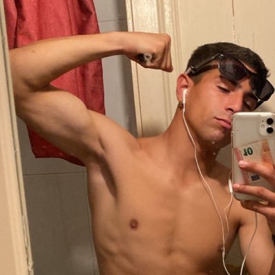 amocash22's profile picture