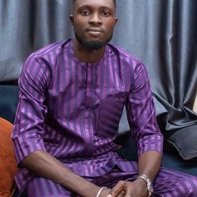 OtunbaHadeniyi's profile picture