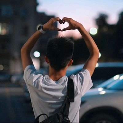 tzhyww1069's profile picture