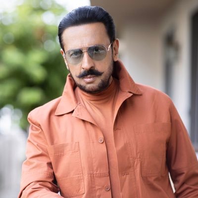 Gulshan Grover's profile picture