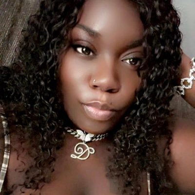 HerShesChoclate's profile picture
