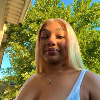 ŁuhFineShÿtLee🫧's profile picture