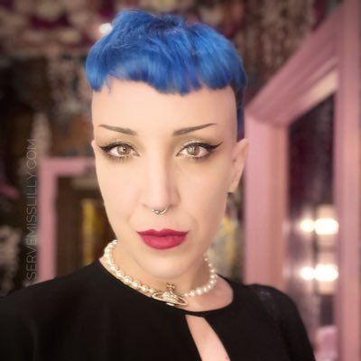 Miss Lilly's profile picture