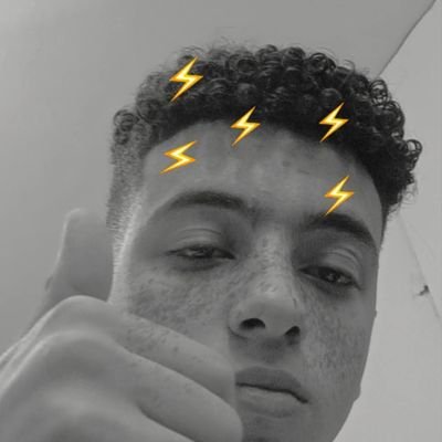 أحــــــــــدهُــــــــم's profile picture