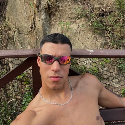 𝕵𝖔𝖓 メ's profile picture