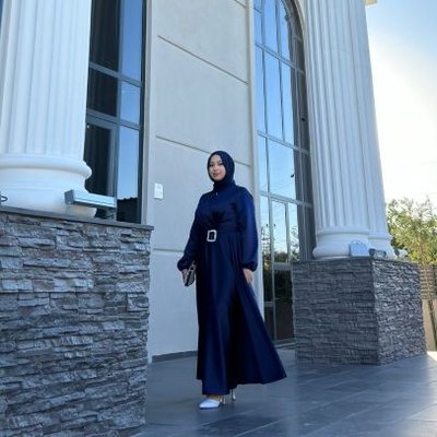 betullolmez's profile picture