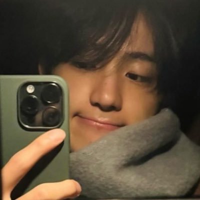 nia misses tbz's profile picture