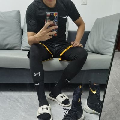 bing42489130's profile picture