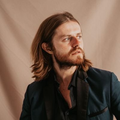 Charlie Carrel's profile picture