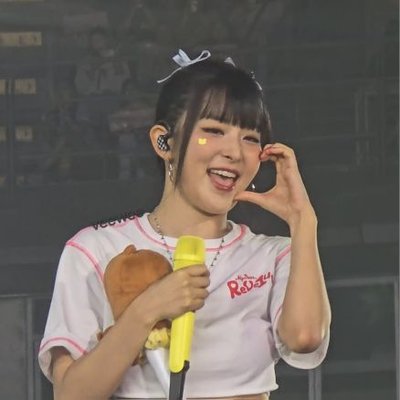 VEEWEE's profile picture