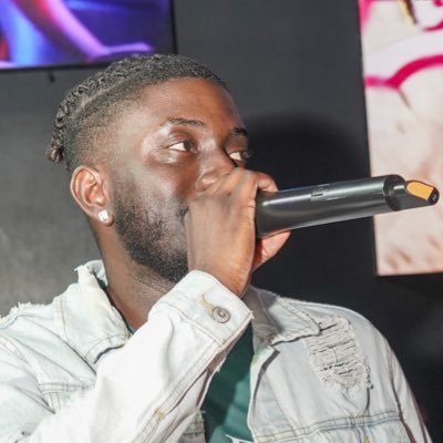 dreamseller____'s profile picture