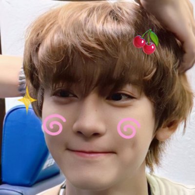crushonyeol's profile picture