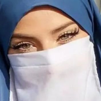 zeynep's profile picture