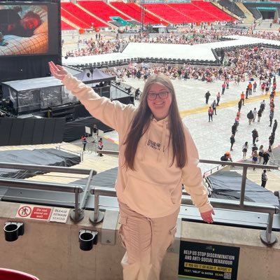 julieannx0x's profile picture