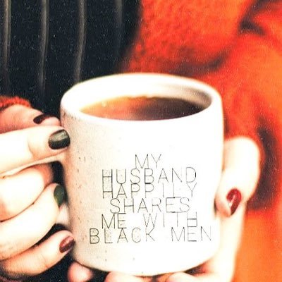 MrsHotwifeM's profile picture