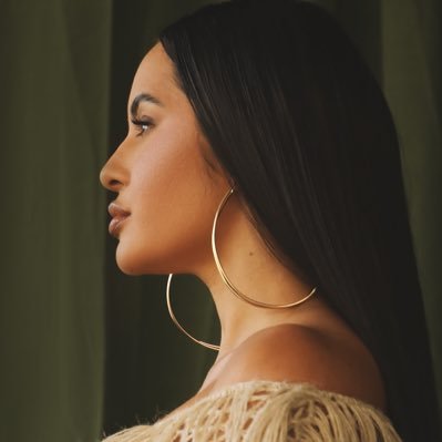 Isabelle 🏹's profile picture