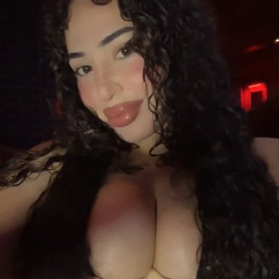 LoveAzula's profile picture