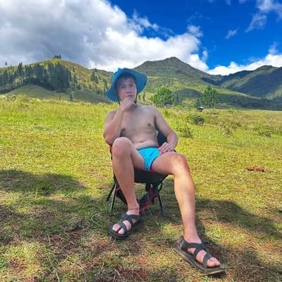 ur_pinoyEric's profile picture