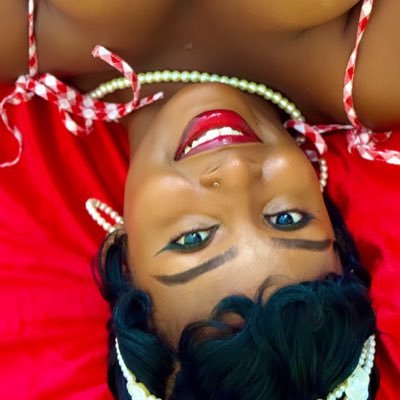 vanillaroses321's profile picture