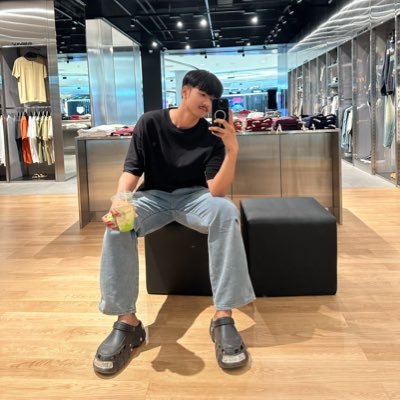 K. sek's profile picture