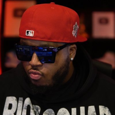 S H A W N's profile picture