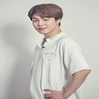acervo jimin's profile picture