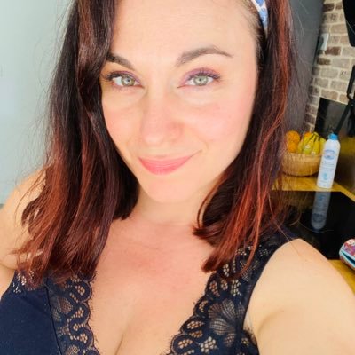 Shirleyyych's profile picture