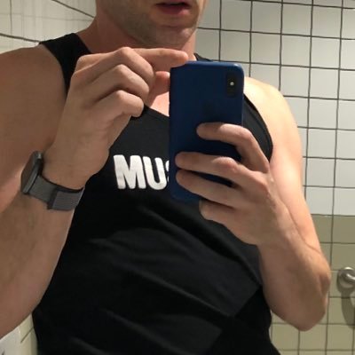 YoungMelb's profile picture