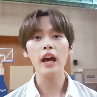 𝐢𝐜𝐞𝐜𝐫𝐞𝐞𝐞𝐚𝐦🍨's profile picture