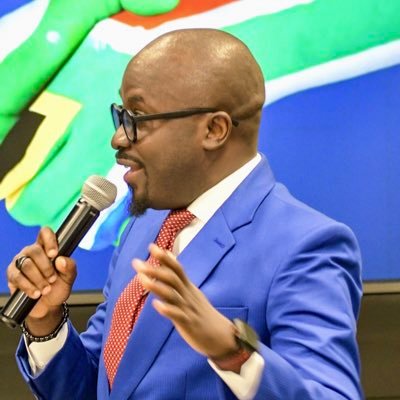 nifemioguntoye's profile picture